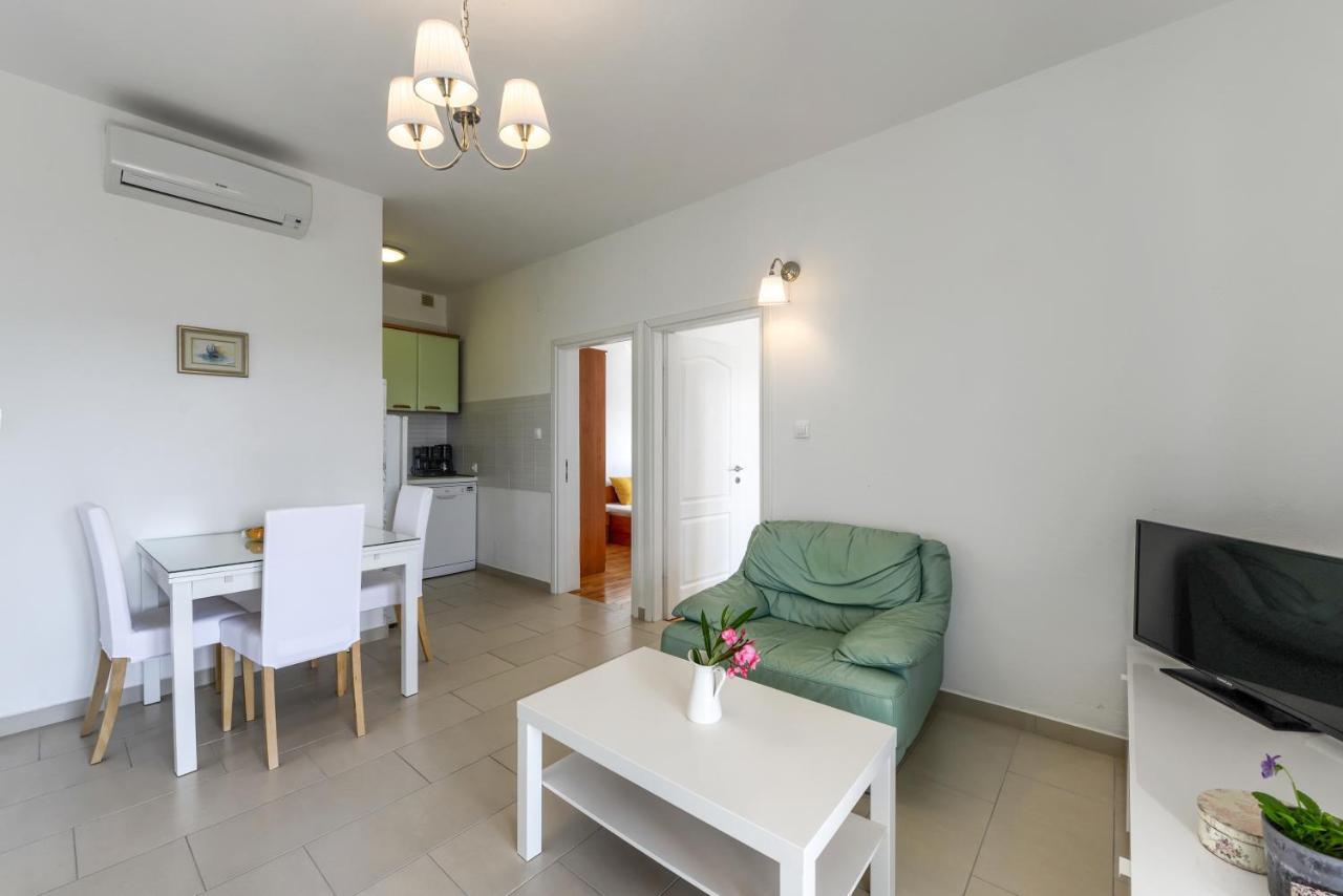 Zara 1 Apartment Krusevo  ภายนอก รูปภาพ